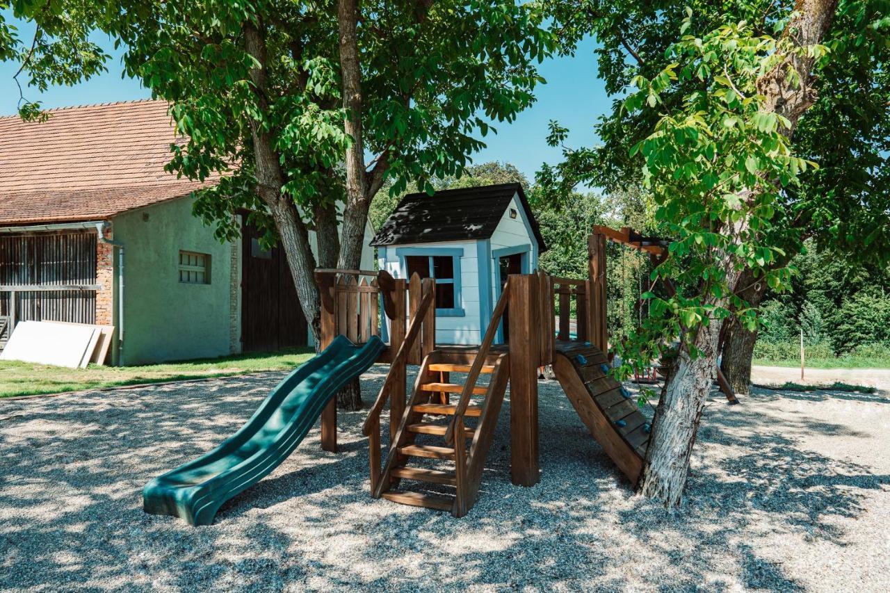Wine Paradise Glavinic Miklavz pri Ormozu ภายนอก รูปภาพ